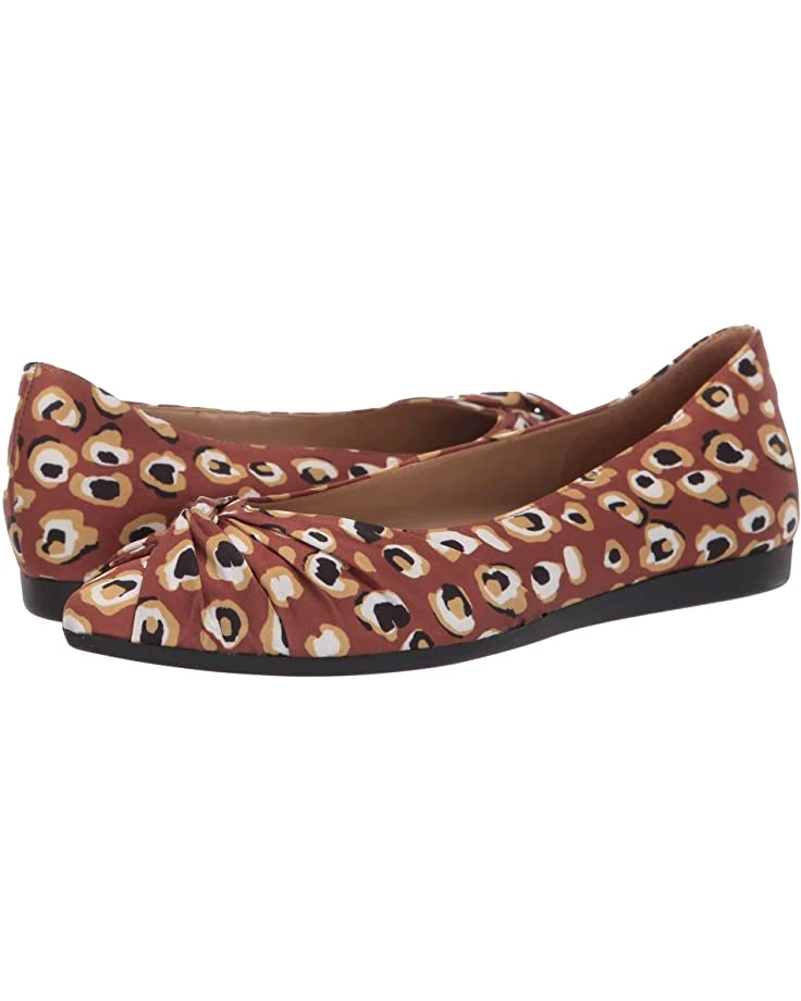 Naturalizer Women Flats Renata, Brown Multi Spotted Leopard Fabric 3 Naturalizer Women Flats Renata, Brown Multi Spotted Leopard Fabric